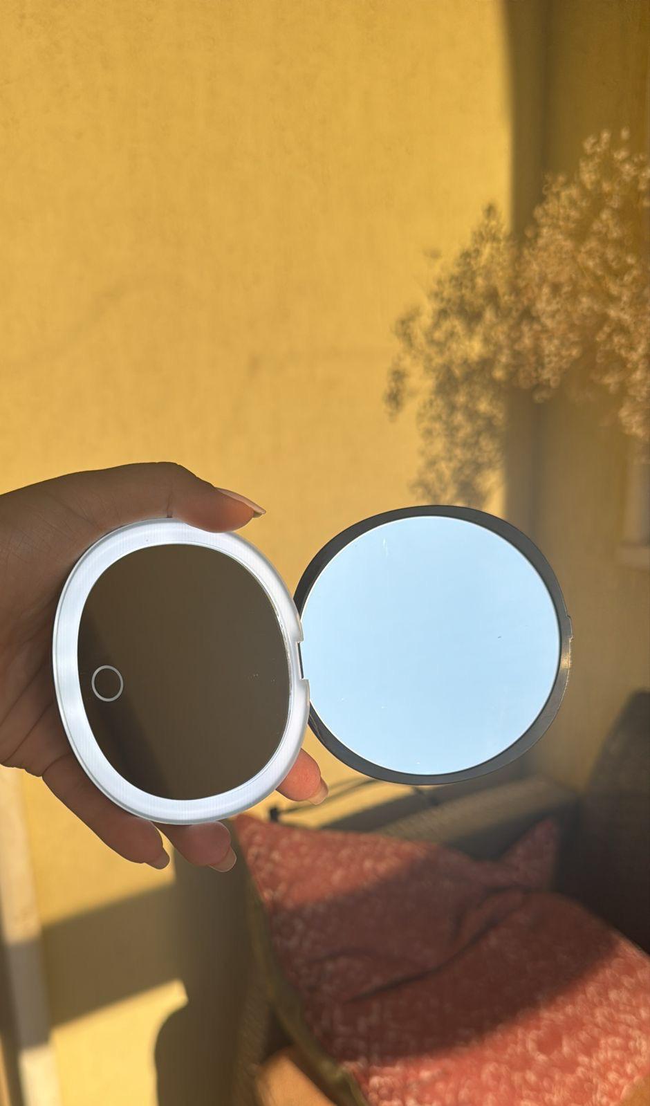 Compact led light - Makeup mirror